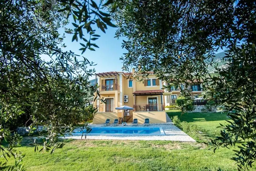 Villa Irida Afrato