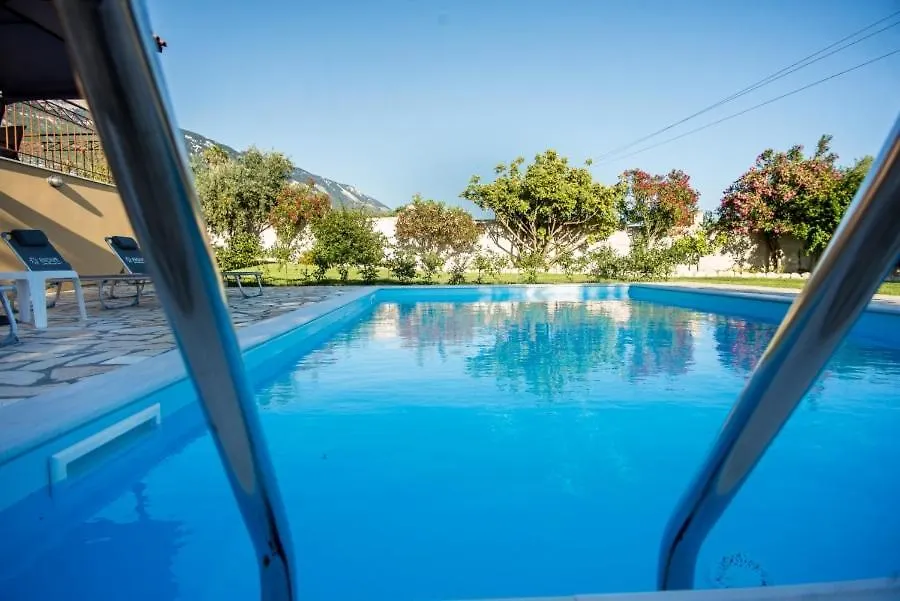 Villa Irida Afrato Ελλάδα